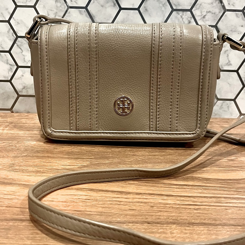 Tory Burch Robinson Crossbody